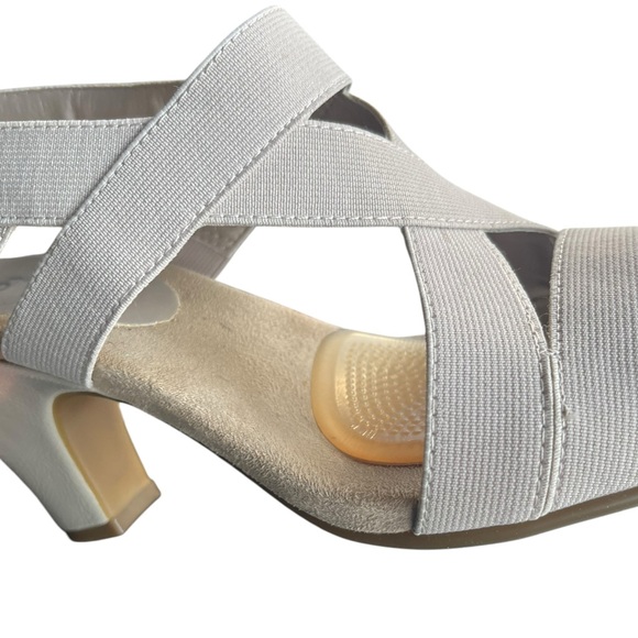 A2 by Aerosoles Unique Comfort System Heels Size 10.5 - Picture 13 of 16